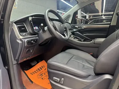 GAC Motor Trumpchi M8