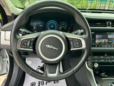 Jaguar XFL