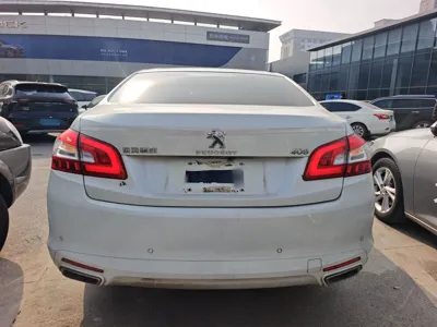 Peugeot 408