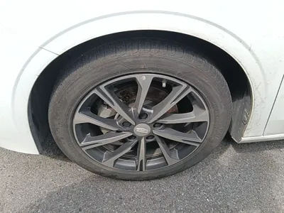 Geely Auto Emgrand