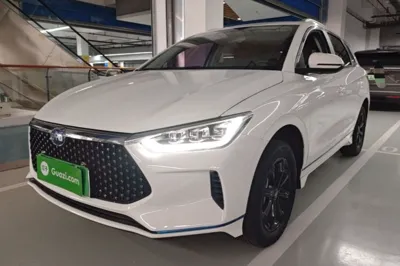 BYD e2