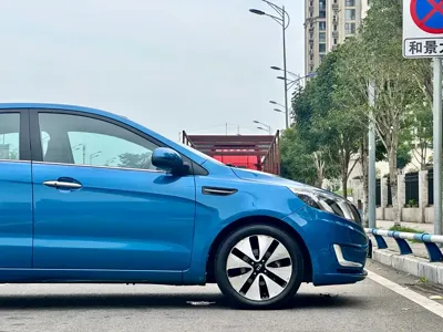 Kia K2