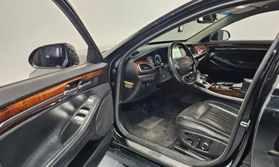 Genesis EQ900