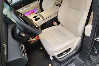 Li Auto MEGA