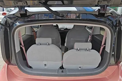 Baojun E300