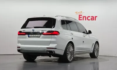 BMW X7