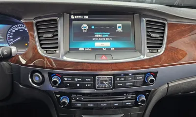 Hyundai Equus
