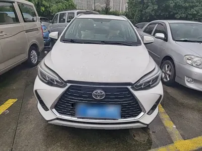 Toyota Yaris L