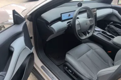 Nio ET5