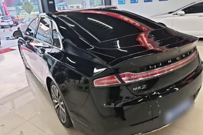 Lincoln MKZ