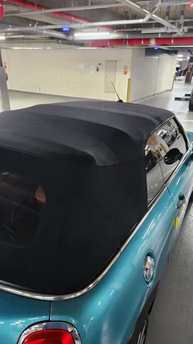 MINI Cooper Convertible