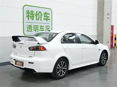 Mitsubishi Lancer EX