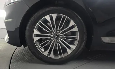 Kia K9