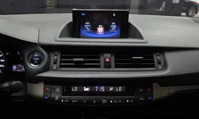 Lexus CT200h
