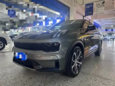 Lynk & Co 05