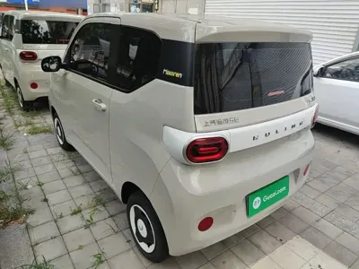 Wuling MINIEV