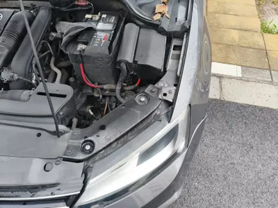 Volkswagen Sagitar