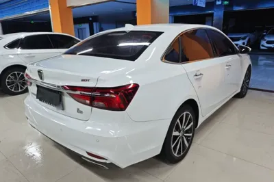 Roewe i6