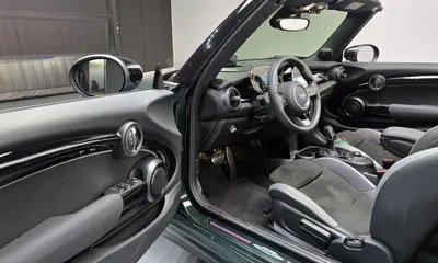 MINI Cooper Convertible
