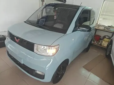 Wuling MINIEV