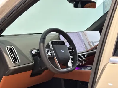 Li Auto Li L6