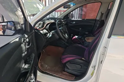 Wuling Hongguang S3