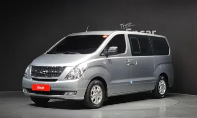 Hyundai Starex