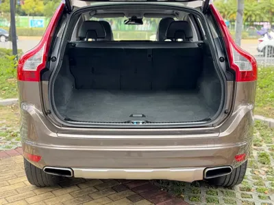 Volvo XC60 (Import)