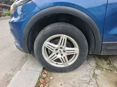 Qoros 5