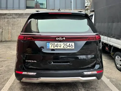 Kia Canival