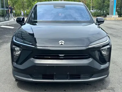 Nio EC6
