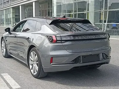 Zeekr 001