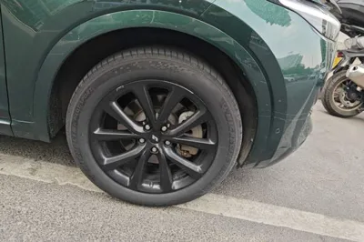 Li Auto ONE