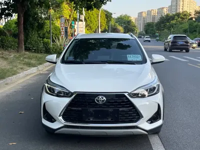 Toyota Yaris L