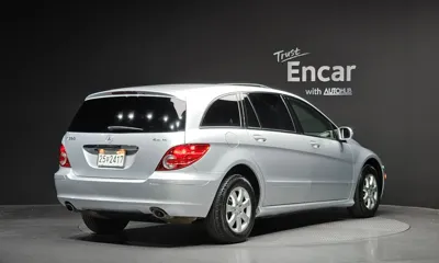 Mercedes-Benz R-Class