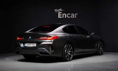 BMW 8-Series