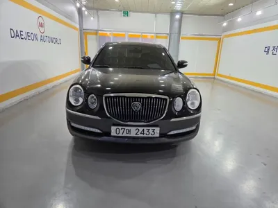 Kia Opirus