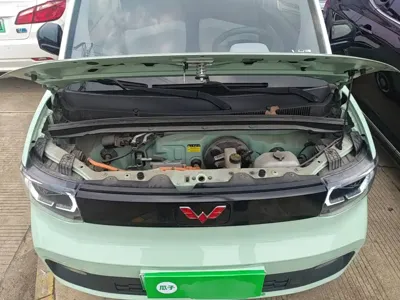 Wuling MINIEV
