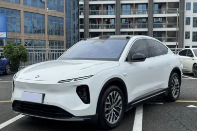 Nio EC6