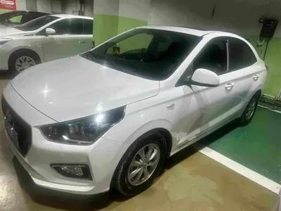 Hyundai Verna