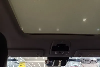 Nio ES8