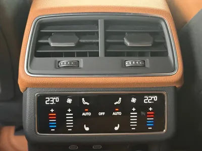 Audi A7L