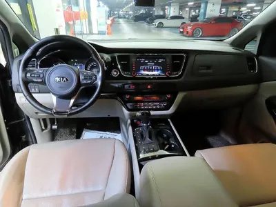 Kia Canival