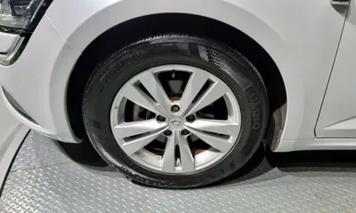 Renault-KoreaSamsung SM6