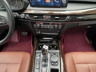 BMW X5 (Import)
