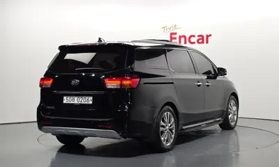 Kia Canival