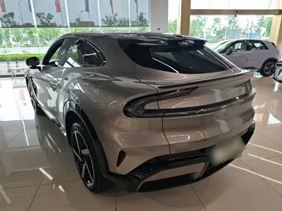 Xiaomi 小米YU7
