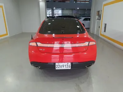 Lincoln MKZ