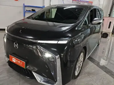 Hycan V09