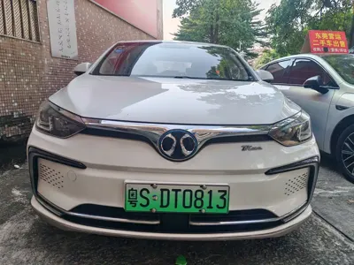 BAIC EU5